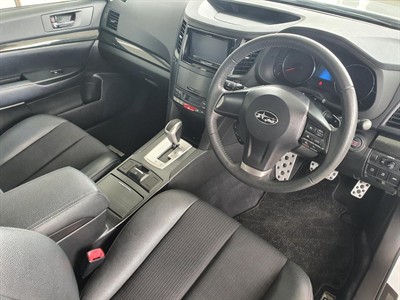 2014 Subaru Legacy - Thumbnail