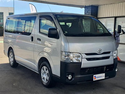 2018 Toyota Hiace - Thumbnail