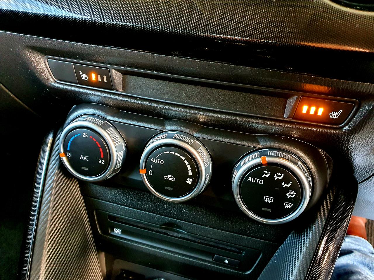 2016 Mazda Demio